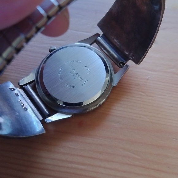 Vtg Navajo Liberty Sterling Silver and Turquoise inlayed wrist watch. - Picture 6 of 6